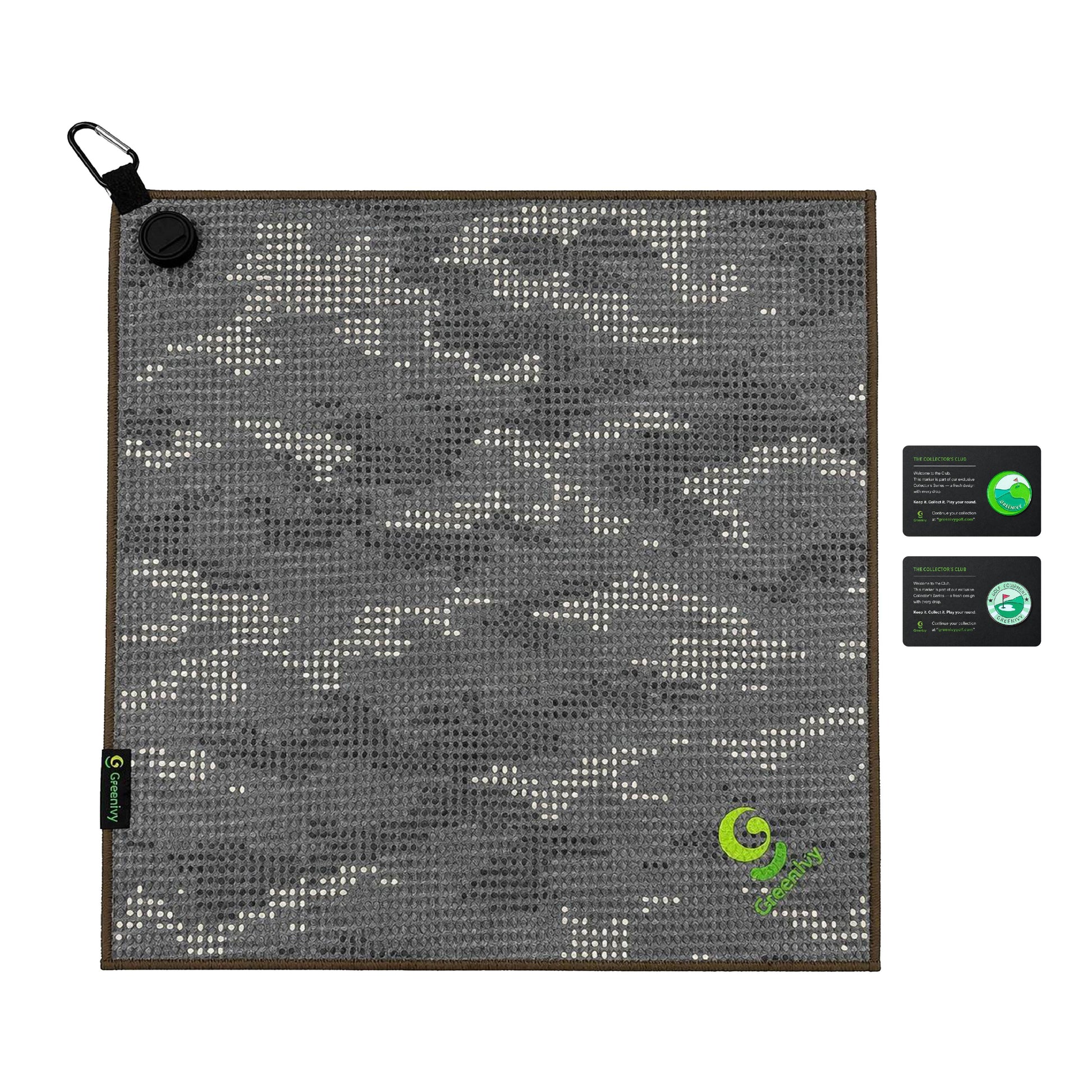 Greenivy Fairway Camo 19-inch magnetic golf towel - feature close-up
